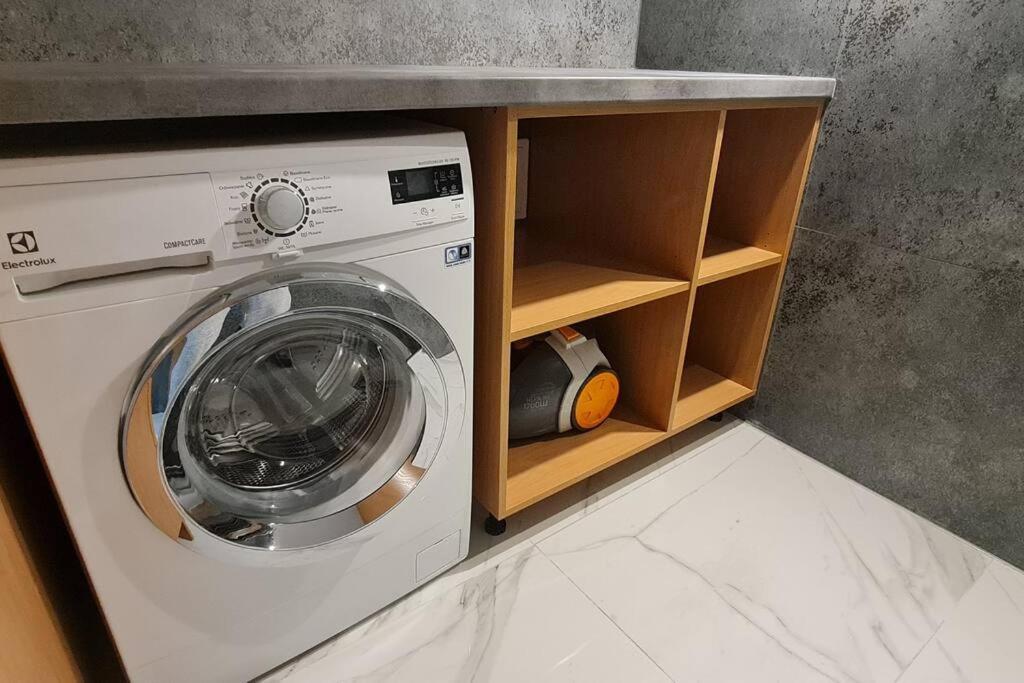 Modern 2 Bedroom Apartment/kazimierz/paulinska St. Krakau